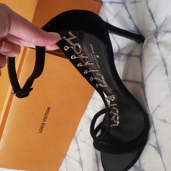Louis Vuitton Suede Crystal Melody Sandal size 40 black - Picture 4 of 5